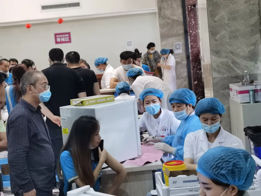 已完成1200名新冠疫苗接种!福州南站又新增一门诊,欢迎预约