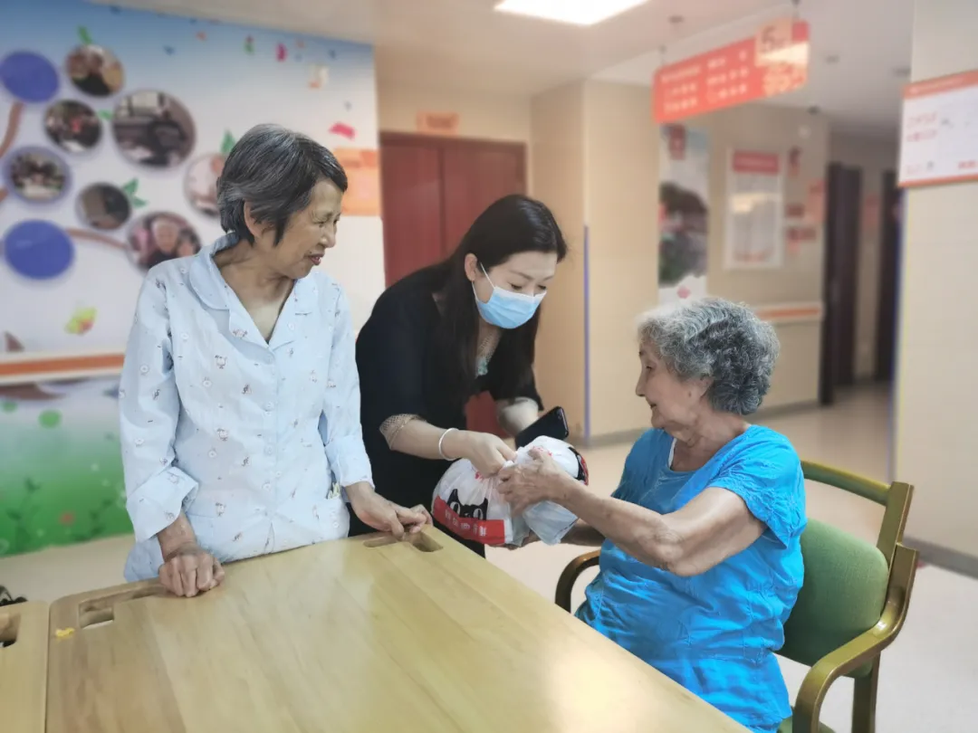 在国德养老,享受别样中秋团圆